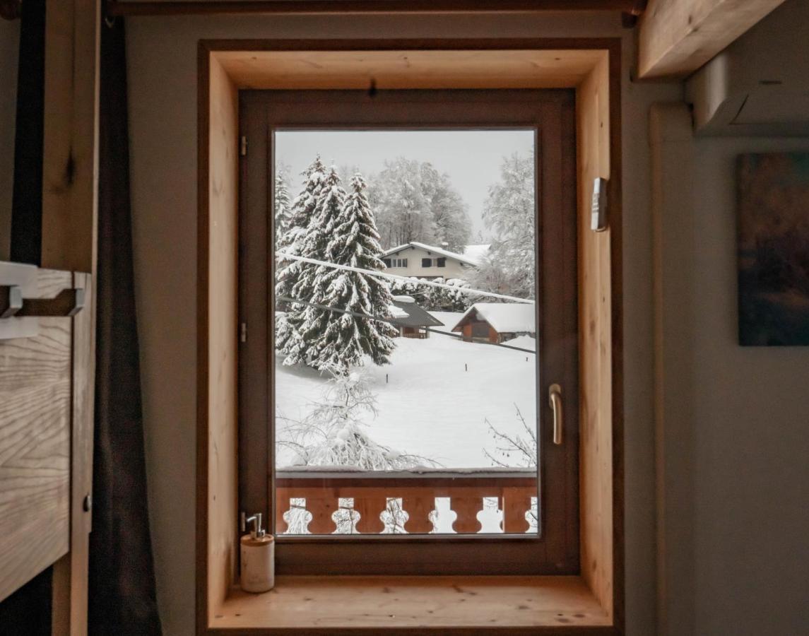 Le Saint Jo Bed and Breakfast La Féclaz Exteriör bild